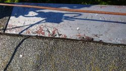 SP nr 1 - naprawy uszkodzonego pokrycia dachu