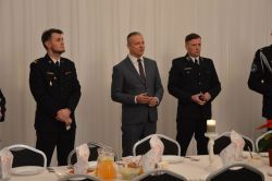 Burmistrz Robert Czapla złożył życzenia świąteczne strażakom ochotnikom